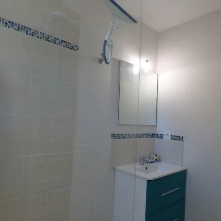 L'ecureuil De L'esterel Готель типу 