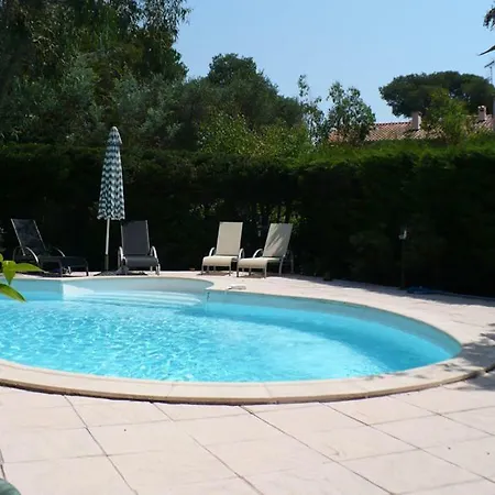 L'ecureuil De L'esterel 4* Сен-Рафаель